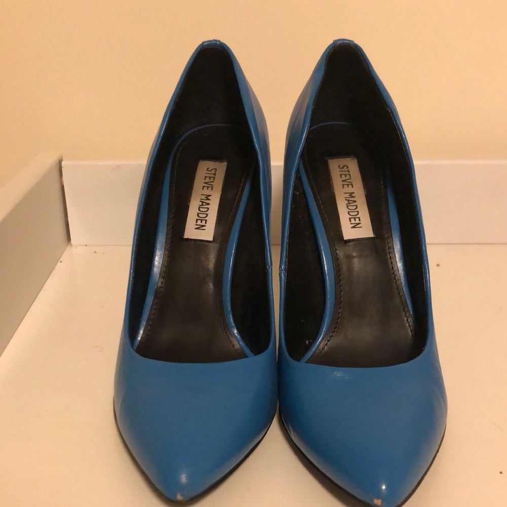 Steve Madden Turquoise heel